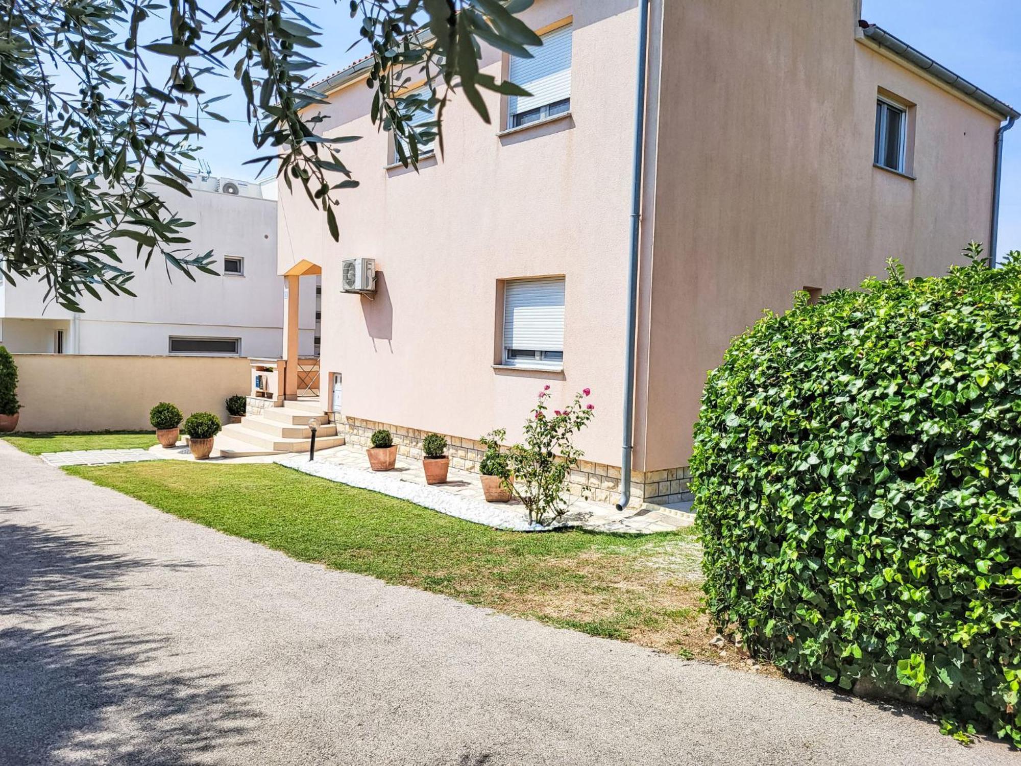Ive By Interhome * Petrcane