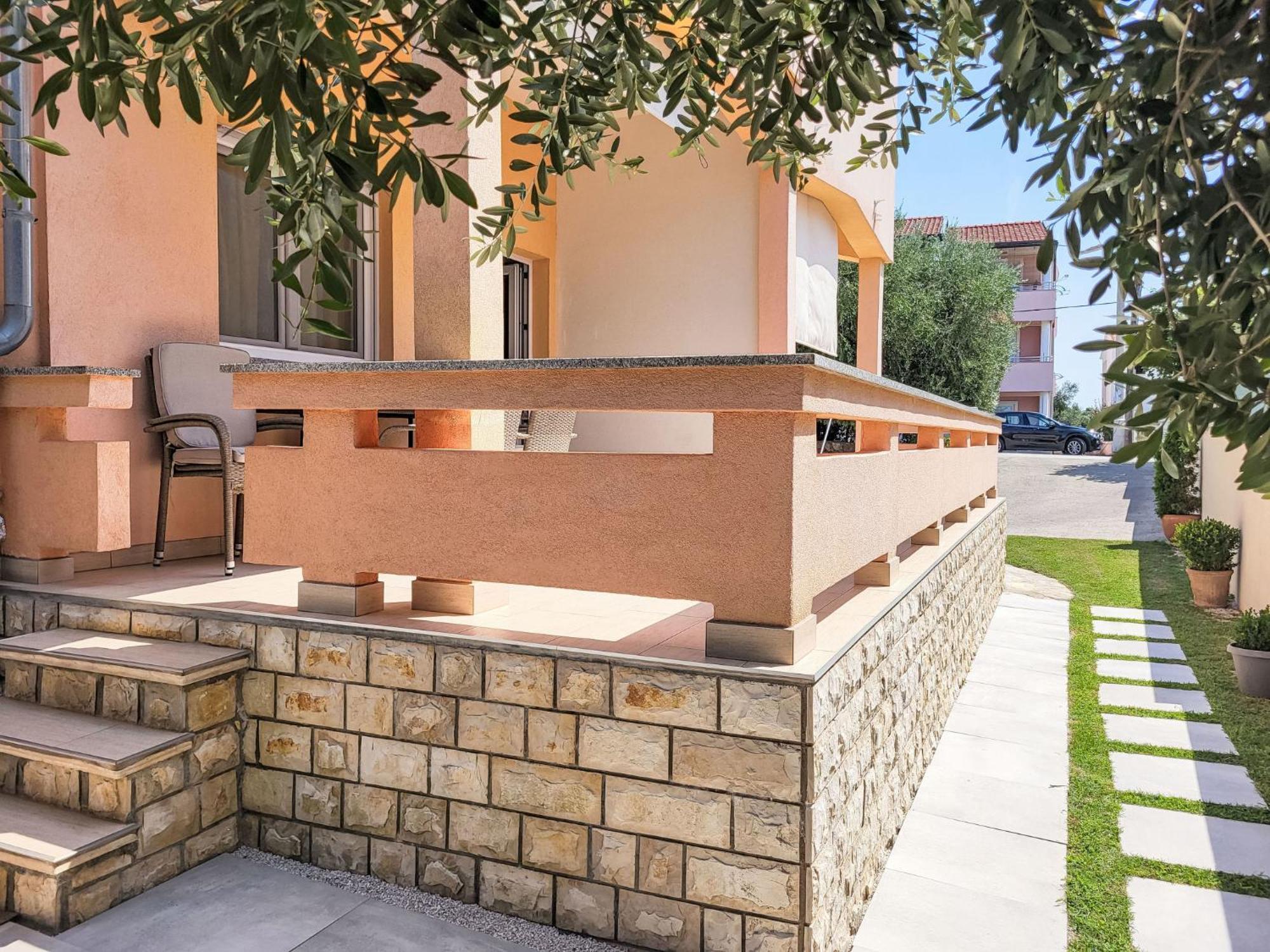 Ive By Interhome Petrcane